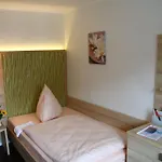 Hotel Hotel-restaurant Froehlich 3*