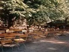 福利池酒店及餐厅 3* 凯撒斯劳滕